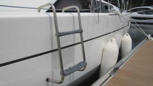 Echelle Inox pour Ponton Plastimo